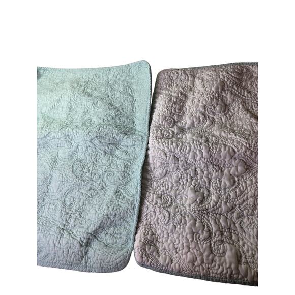 TAHARI White + Green Textured Quilted Cotton STANDARD Pillow Shams (2 Colors) - Picture 1 of 10